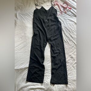 Joy Joy Black Jumpsuit Classic Sleeveless Design